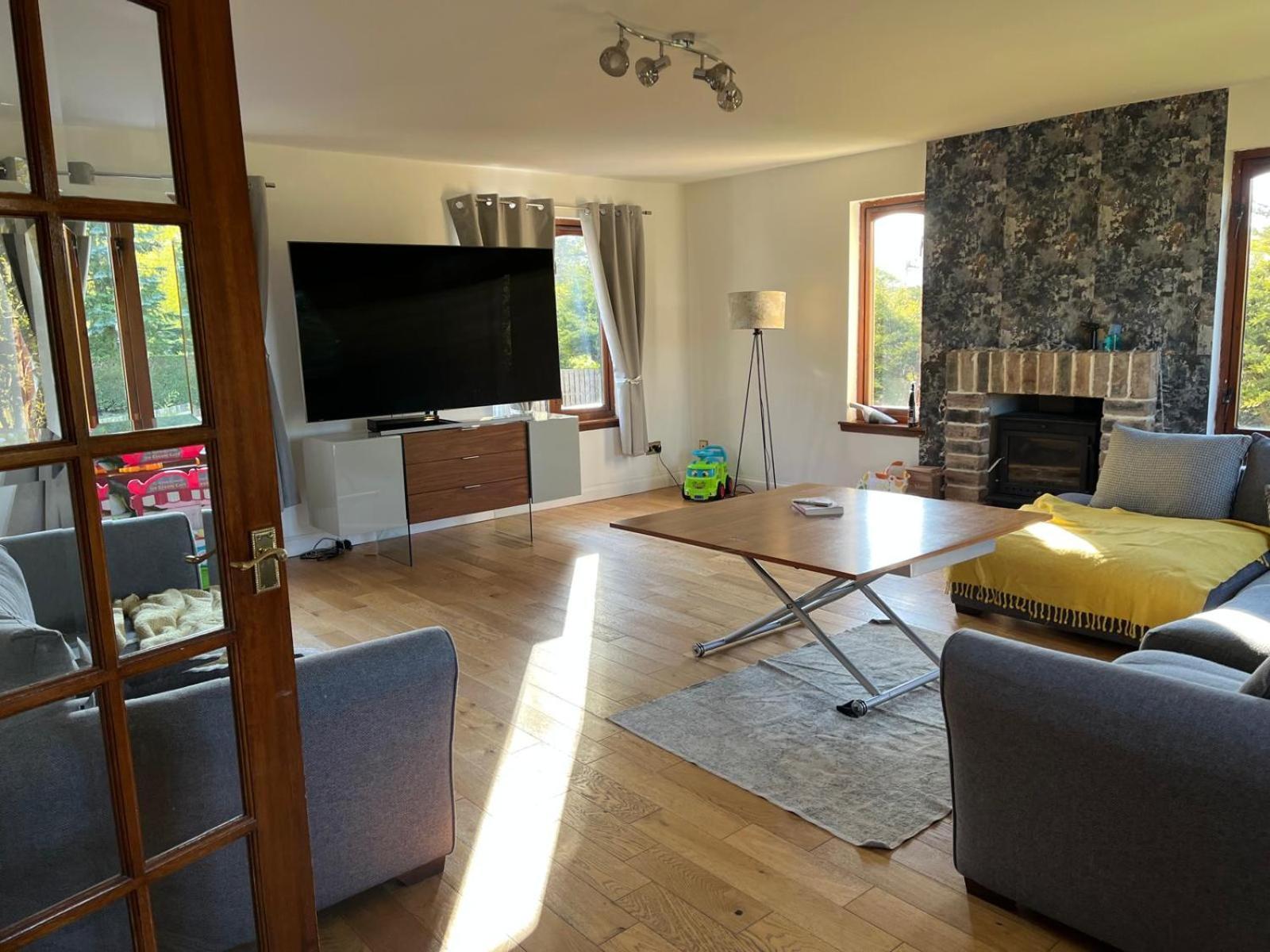 Milnholm Manor, 4 Bed Manor In Polmont Apartman Kültér fotó